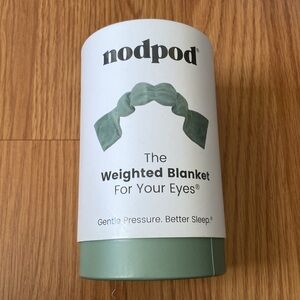 ❤️ Nodpod The Weighted Blanket for Eyes Sage NWT